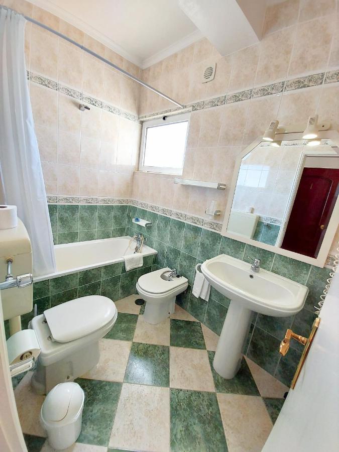 Vila Formosa Al-Estabelecimento De Hospedagem,Quartos-Rooms Monte Gordo Exterior foto